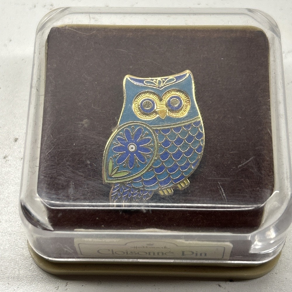 VTG HALLMARK CARDS GOLD TONE CLOISONNE ENAMEL OWL PIN BROOCH ORIGINAL BOX